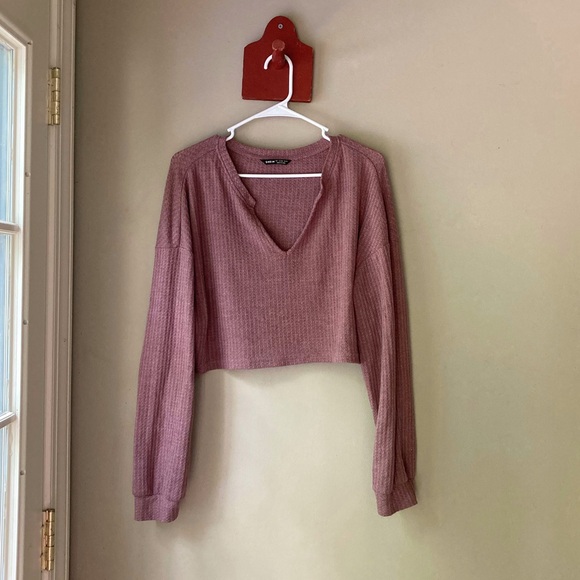 Shein Mauve Lightweight V Neck Crop Long Sleeve Top 8/10 - Picture 2 of 5